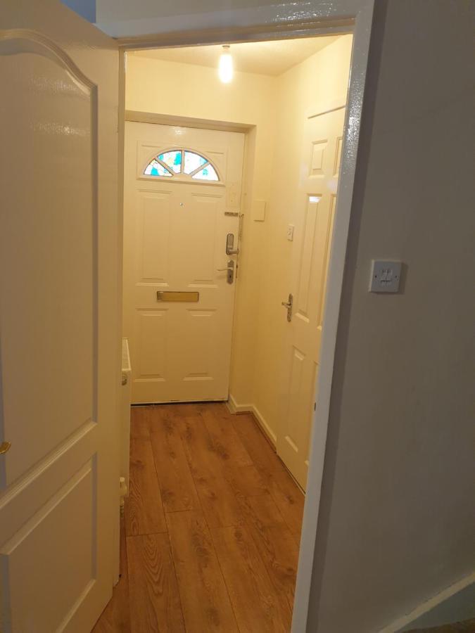 Splendid 3Bedrooms Home 맨체스터 외부 사진