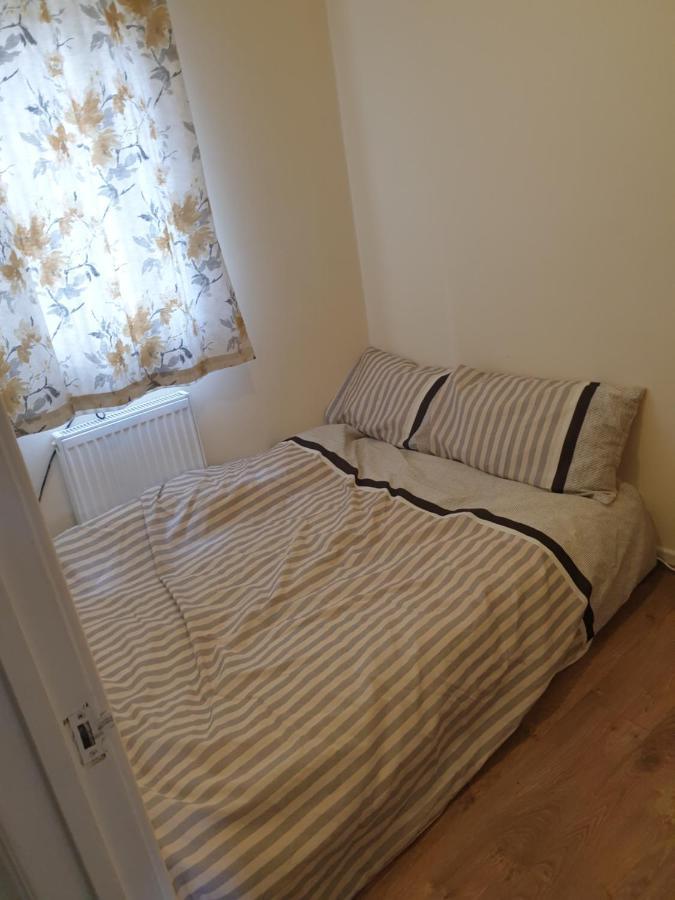 Splendid 3Bedrooms Home 맨체스터 외부 사진